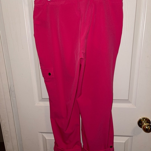Chico Pink Zenergy Crop Pants size 2. - Picture 4 of 8